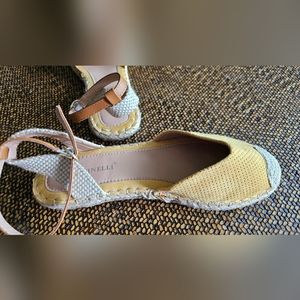 Botinelli leather sandals sz 7